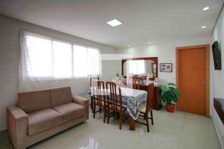 Sala de apartamento à venda com 2 quartos, 65m² em Sagrada Família, Belo Horizonte