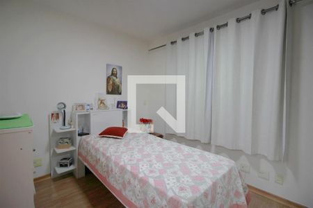 Suite de apartamento à venda com 3 quartos, 65m² em Sagrada Família, Belo Horizonte