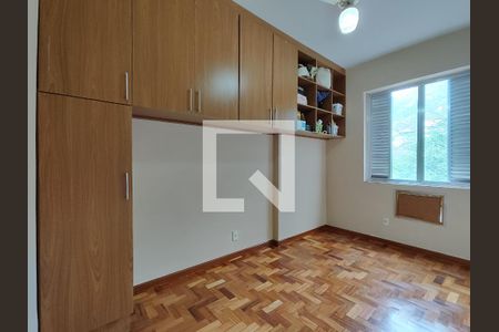 Quarto de apartamento à venda com 2 quartos, 80m² em Tijuca, Rio de Janeiro