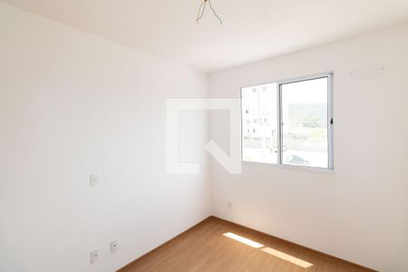 Quarto 1 de apartamento para alugar com 2 quartos, 45m² em Guaratiba, Rio de Janeiro