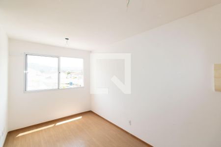 Sala de apartamento para alugar com 2 quartos, 45m² em Guaratiba, Rio de Janeiro