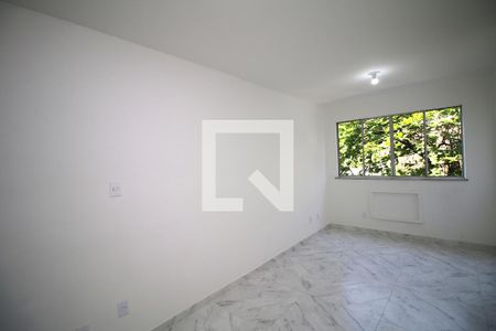 Sala de apartamento à venda com 2 quartos, 50m² em Tomás Coelho, Rio de Janeiro