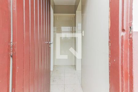 Casa à venda com 477m², 5 quartos e 6 vagas Casa à venda com 477m², 5 quartos e 6 vagasLavanderia Entrada