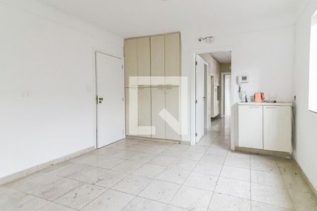 Casa à venda com 477m², 5 quartos e 6 vagas Casa à venda com 477m², 5 quartos e 6 vagasCozinha