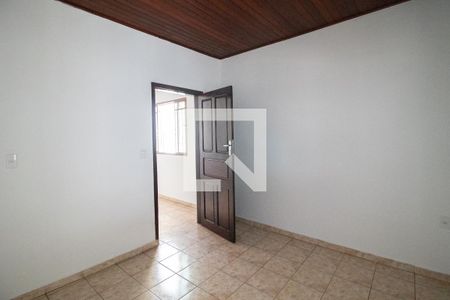 Quarto 1 de casa para alugar com 3 quartos, 100m² em Vila Nivi, São Paulo