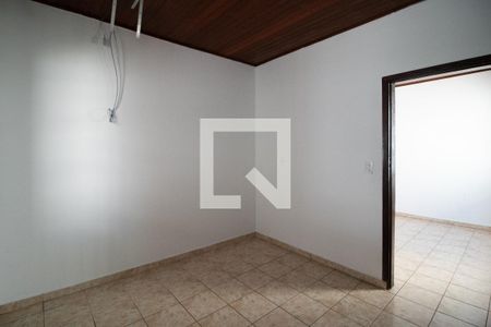 Quarto 1 de casa à venda com 2 quartos, 100m² em Vila Nivi, São Paulo