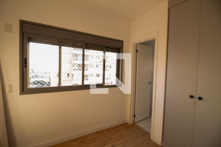 Quarto 2 - Suíte 1 de apartamento para alugar com 4 quartos, 181m² em Jardim das Acacias, São Paulo