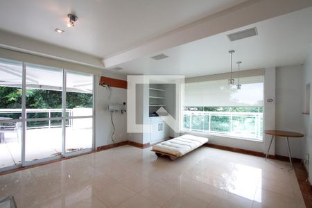 Sala de apartamento à venda com 2 quartos, 178m² em Barra da Tijuca, Rio de Janeiro