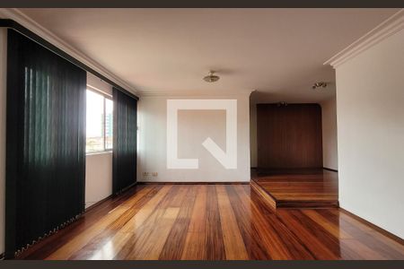 Sala de apartamento à venda com 3 quartos, 112m² em Vila Bastos, Santo André