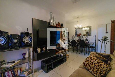 Sala de apartamento para alugar com 2 quartos, 64m² em Vargem Pequena, Rio de Janeiro