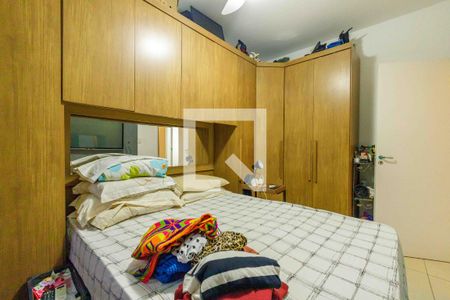 Quarto 1 de apartamento para alugar com 2 quartos, 64m² em Vargem Pequena, Rio de Janeiro