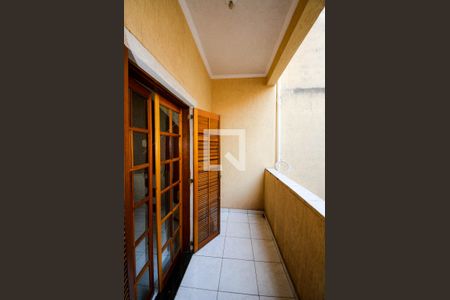 Varanda do Quarto 1  de casa à venda com 4 quartos, 200m² em Jardim Valeria, Guarulhos