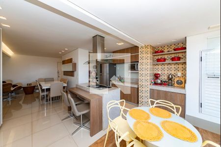 Cozinha de apartamento à venda com 3 quartos, 86m² em Vila da Serra, Nova Lima