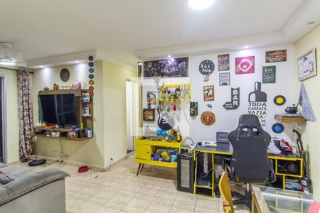 Sala de apartamento à venda com 2 quartos, 62m² em Vila Curuçá, São Paulo