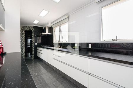 Apartamento à venda com 4 quartos, 202m² em Vila Mascote, São Paulo