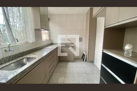 Cozinha de apartamento à venda com 2 quartos, 65m² em Padre Eustáquio, Belo Horizonte