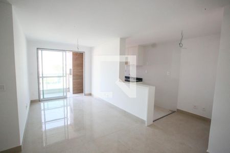 Sala de apartamento à venda com 2 quartos, 69m² em Taquara, Rio de Janeiro