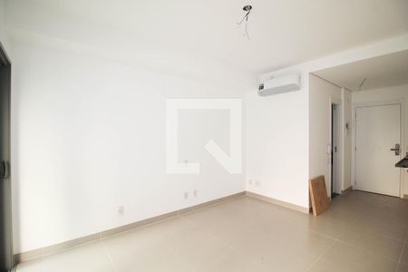 Suíte  de kitnet/studio para alugar com 1 quarto, 25m² em Indianópolis, São Paulo