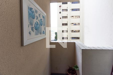 Varanda  de apartamento à venda com 1 quarto, 40m² em Indianópolis, São Paulo