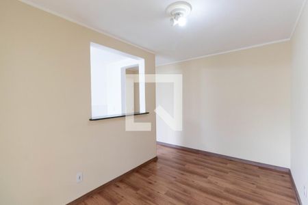 Sala de apartamento para alugar com 2 quartos, 45m² em Jardim Santa Teresinha, São Paulo