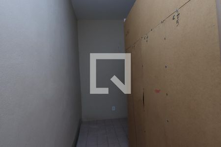 Quarto de casa para alugar com 1 quarto, 45m² em Jardim Iva, São Paulo