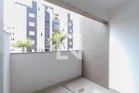 Varanda da sala  de apartamento para alugar com 3 quartos, 140m² em Dona Clara, Belo Horizonte