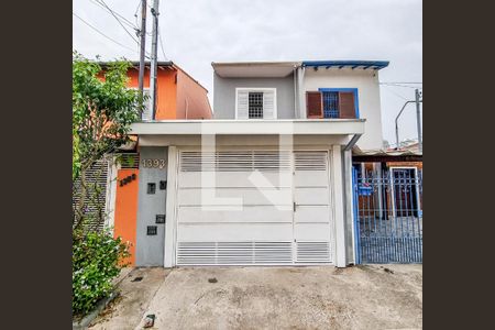 Fachada de casa para alugar com 2 quartos, 100m² em Brooklin Paulista, São Paulo