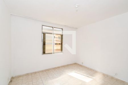 Sala de apartamento à venda com 2 quartos, 48m² em Olaria, Rio de Janeiro