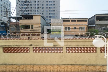 Vista da Sala de apartamento à venda com 2 quartos, 48m² em Olaria, Rio de Janeiro