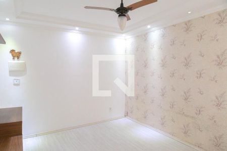 Sala de apartamento para alugar com 2 quartos, 47m² em Vila Alzira, Guarulhos