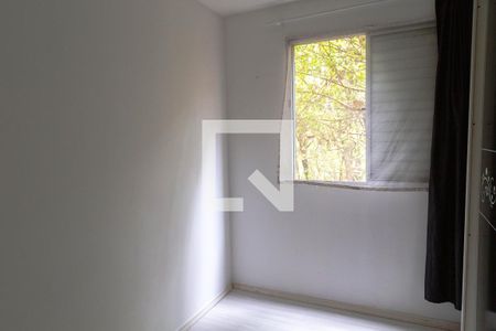 Quarto 2 de apartamento para alugar com 2 quartos, 47m² em Vila Alzira, Guarulhos