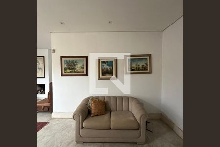 Sala de Estar de casa à venda com 2 quartos, 300m² em Vila Sonia, São Paulo