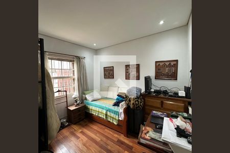 Suíte 1 de casa à venda com 2 quartos, 300m² em Vila Sonia, São Paulo