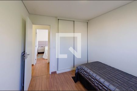 Quarto 1 de apartamento para alugar com 3 quartos, 70m² em Caiçara-adelaide, Belo Horizonte