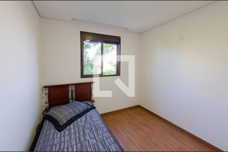 Quarto 1 de apartamento para alugar com 3 quartos, 70m² em Caiçara-adelaide, Belo Horizonte