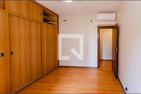 Quarto 1 de apartamento à venda com 4 quartos, 150m² em Lourdes, Belo Horizonte