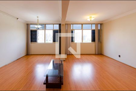 Sala de apartamento à venda com 4 quartos, 150m² em Lourdes, Belo Horizonte