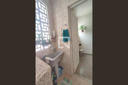 Apartamento à venda com 67m², 4 quartos e 1 vaga Apartamento à venda com 67m², 4 quartos e 1 vagaÁrea de Serviço