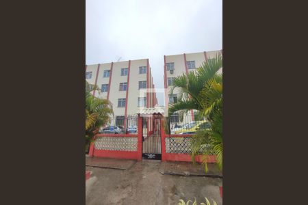 Apartamento à venda com 67m², 4 quartos e 1 vaga Apartamento à venda com 67m², 4 quartos e 1 vagaFachada