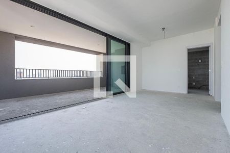 Apartamento para alugar com 190m², 3 quartos e 5 vagasSala