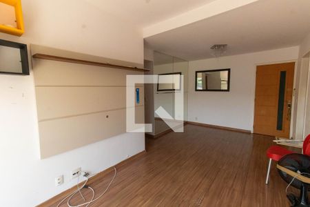 Sala  de apartamento para alugar com 3 quartos, 81m² em Santa Rosa, Niterói