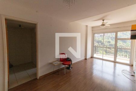 Sala  de apartamento à venda com 3 quartos, 81m² em Santa Rosa, Niterói