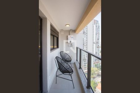 Varanda de kitnet/studio à venda com 1 quarto, 27m² em Jardim das Acacias, São Paulo