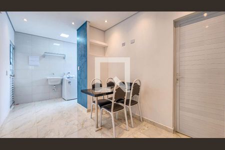 Sala de kitnet/studio para alugar com 2 quartos, 42m² em Vila Boa Vista, Barueri