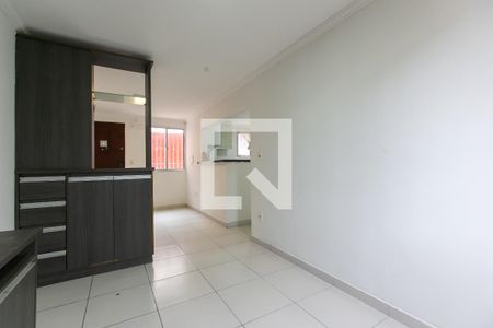 Sala de apartamento para alugar com 2 quartos, 56m² em Conjunto Residencial José Bonifácio, São Paulo