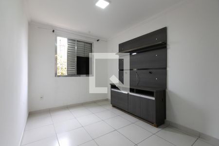 Sala de apartamento à venda com 2 quartos, 56m² em Conjunto Residencial José Bonifácio, São Paulo