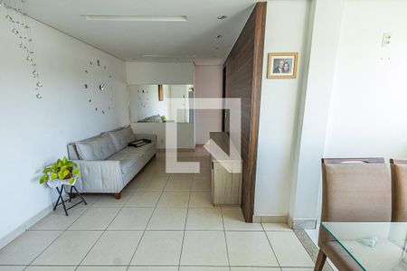 Sala de apartamento à venda com 3 quartos, 70m² em Serrano, Belo Horizonte