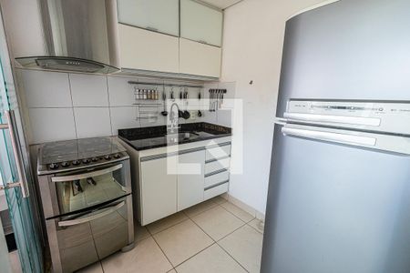 Cozinha de apartamento para alugar com 3 quartos, 70m² em Serrano, Belo Horizonte