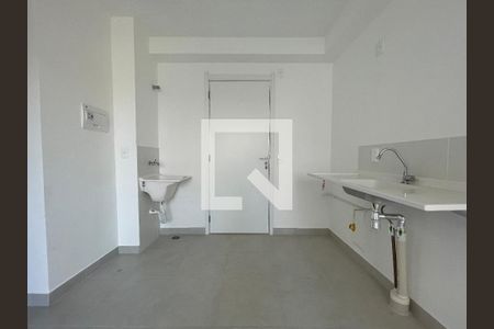 Sala/Cozinha de apartamento para alugar com 2 quartos, 34m² em Jardim Celeste, São Paulo