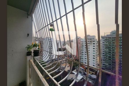 Apartamento à venda com 3 quartos, 110m² em Icaraí, Niterói